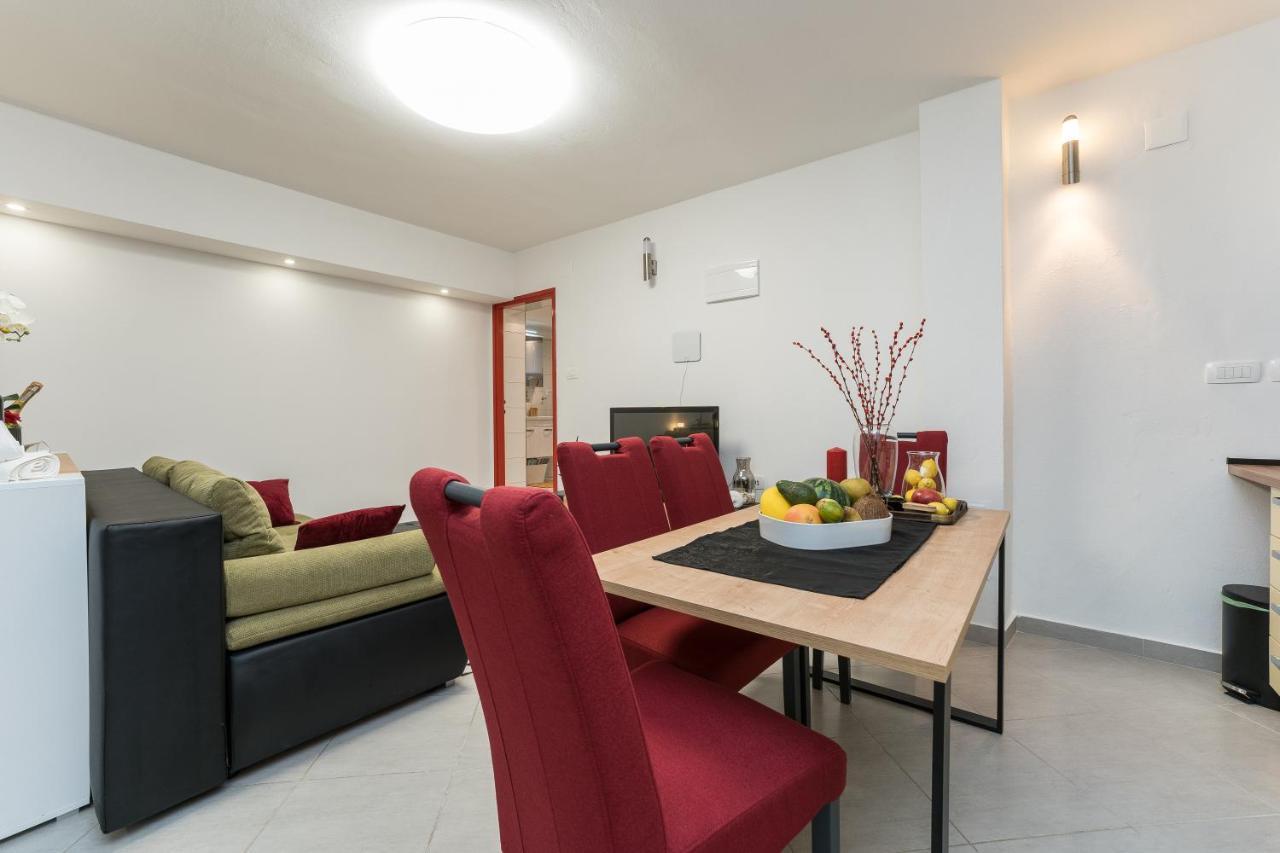 Studio Apartman Mirakul Zadar Exteriör bild